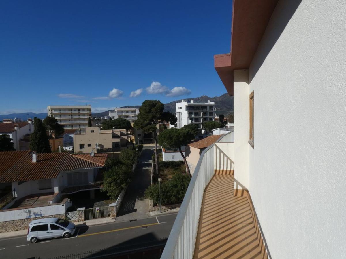 Atico Con Vista Mar. 50 M De La Playa - Casa Nova 13 Roses Exterior foto